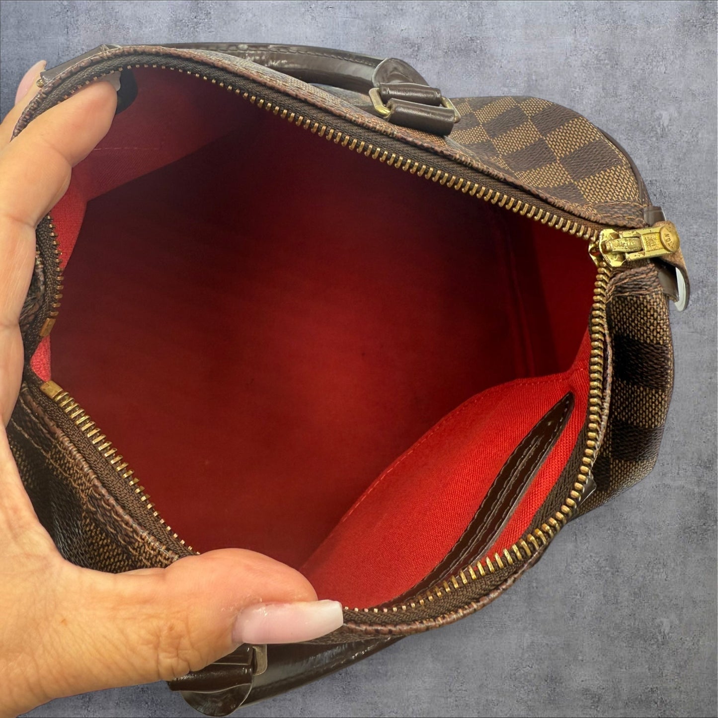 Louis Vuitton Damier Ebene Speedy 25