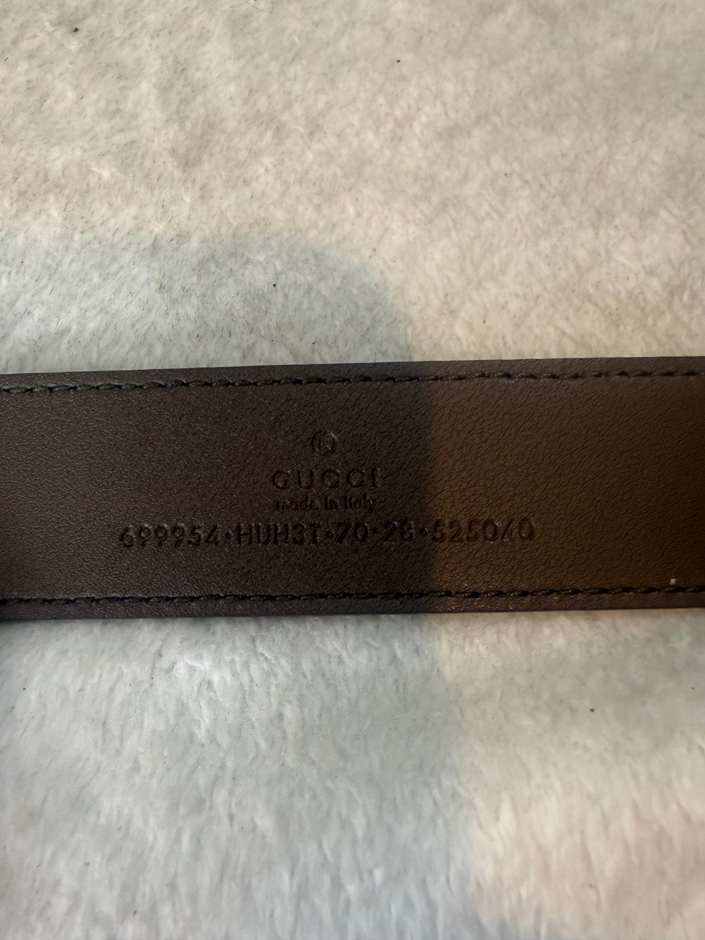 1073. Gucci Leather/canvas GG Supreme Bamboo belt