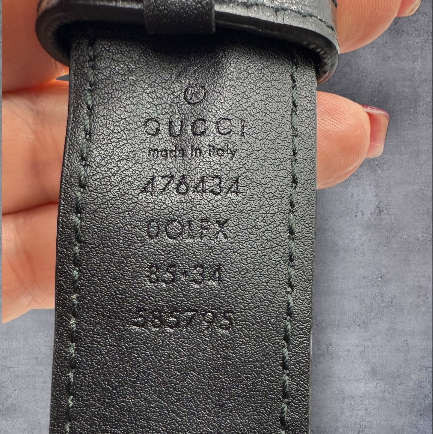 340. Gucci GG Black Calfskin Marmont Matelasse Leather Belt Bag with red trim