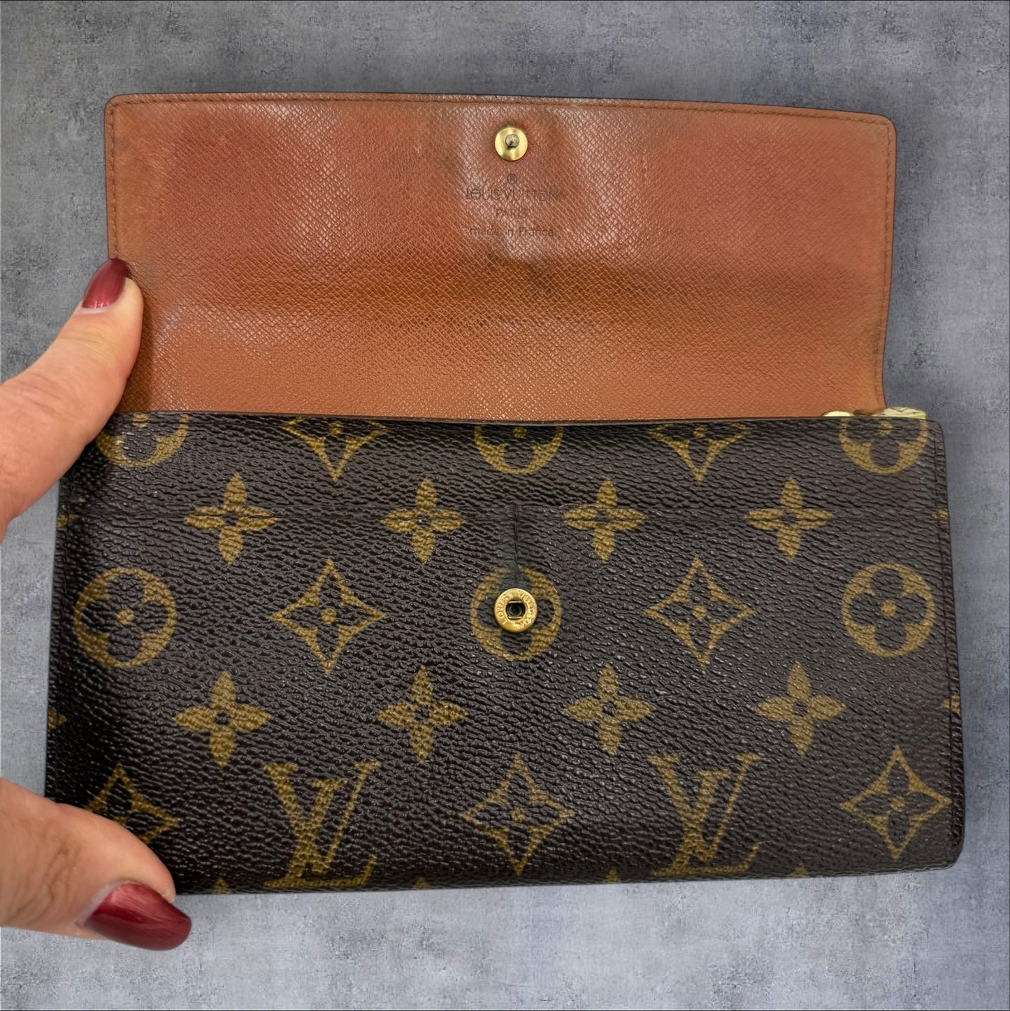 Louis Vuitton Monogram Sarah Wallet