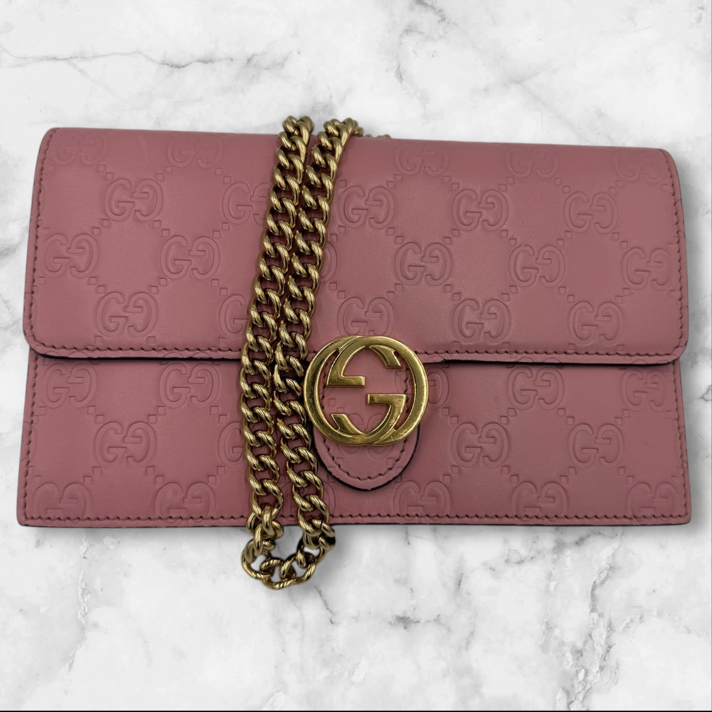 Gucci Sima GG Interlocking Wallet on a Chain - Pink