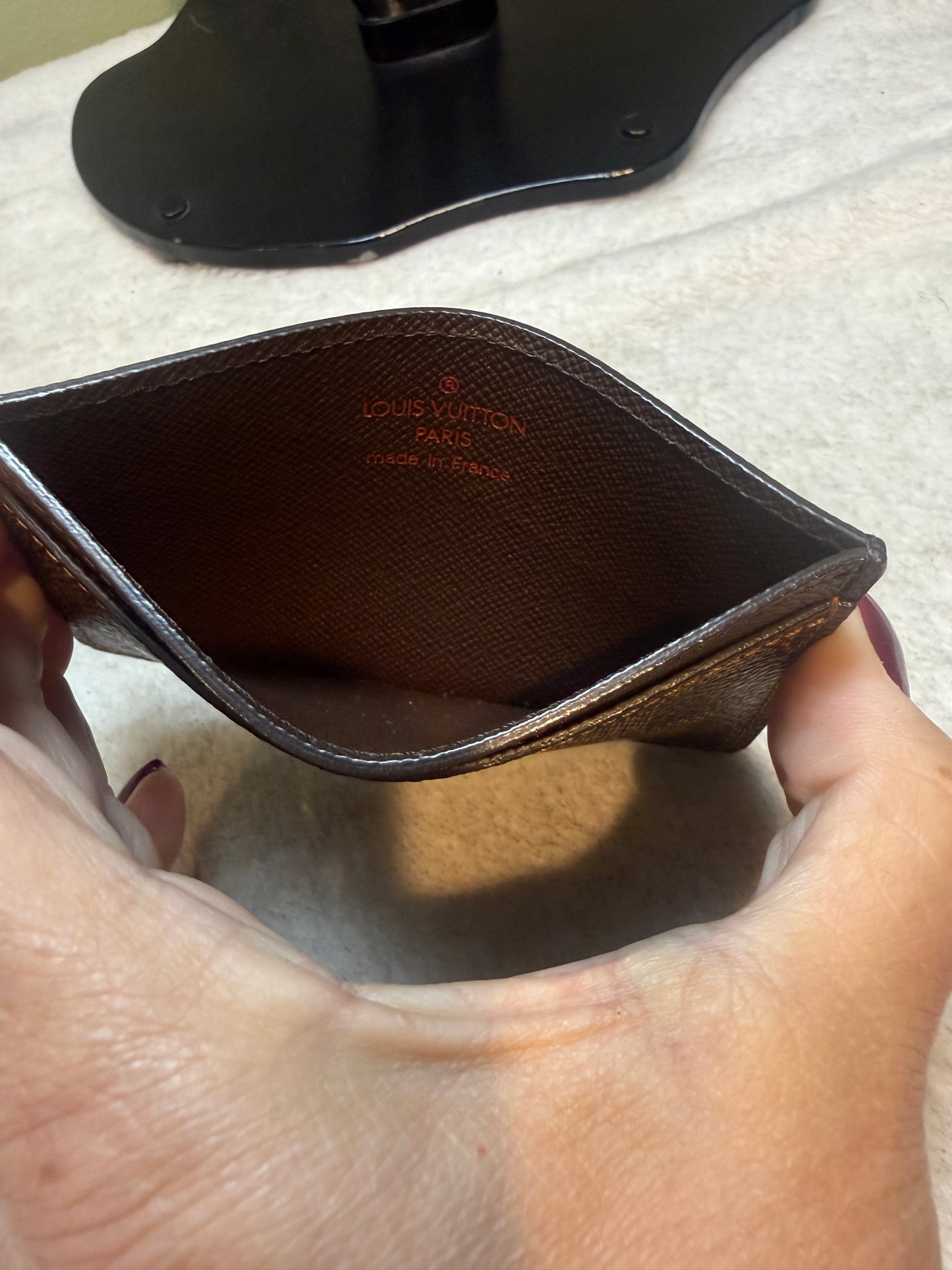 1657. Louis Vuitton Damier Ebene Card Wallet