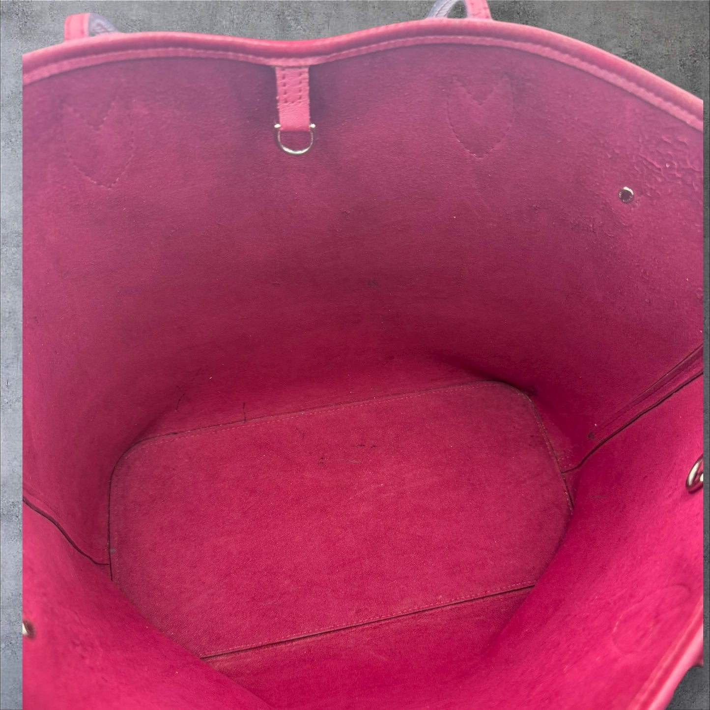 Louis Vuitton Epi Neverfull MM Fuchsia Pink