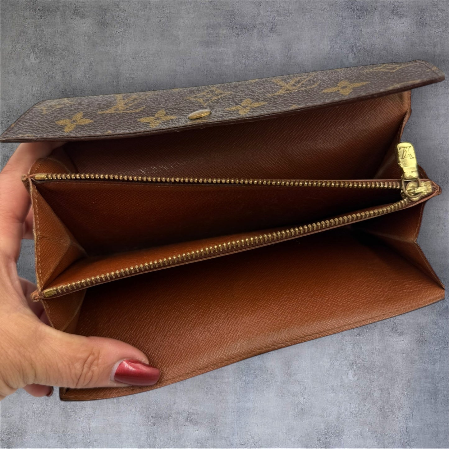 Louis Vuitton Monogram Sarah Wallet