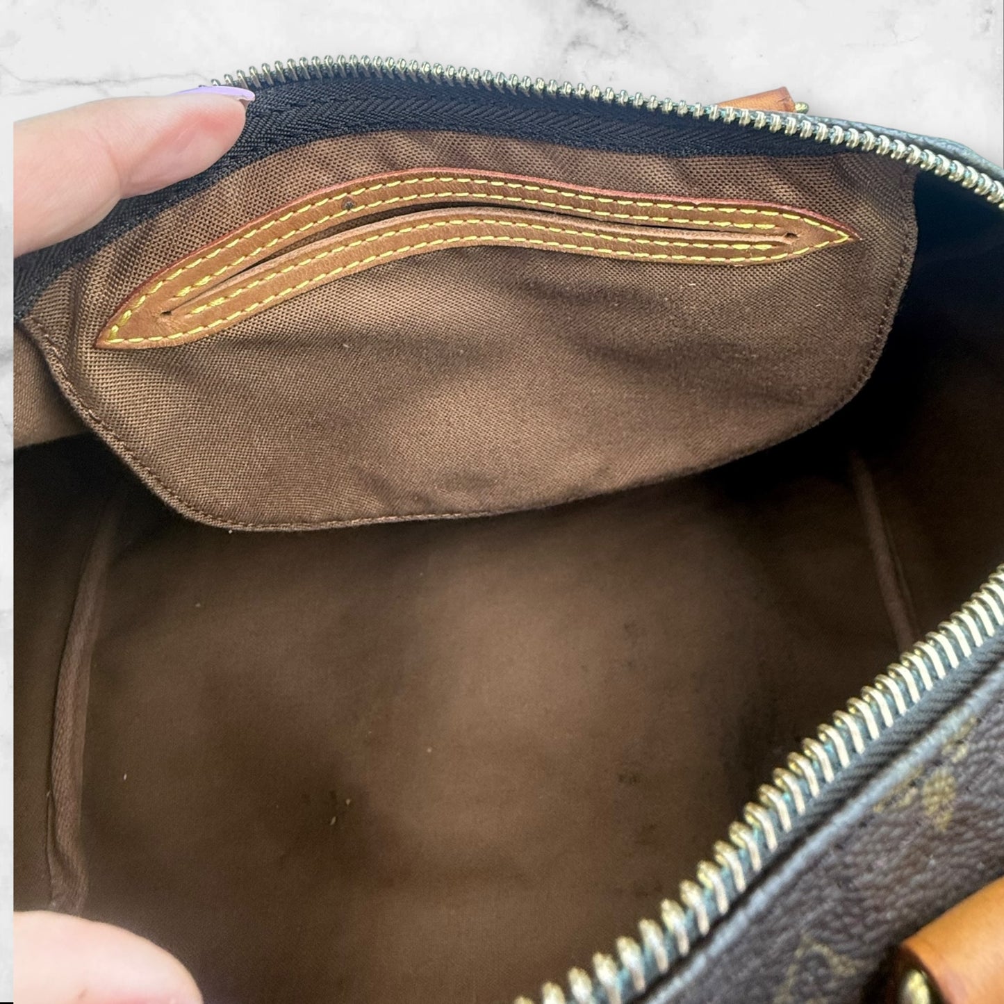 Louis Vuitton Speedy 30