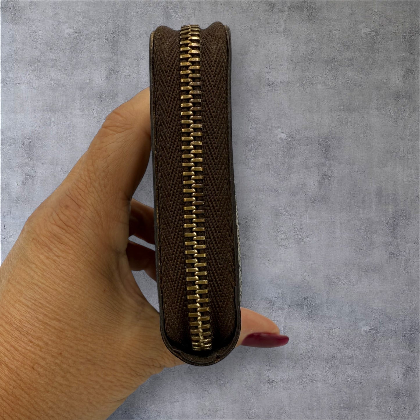 Louis Vuitton Damier Ebene Compact Zippy Wallet