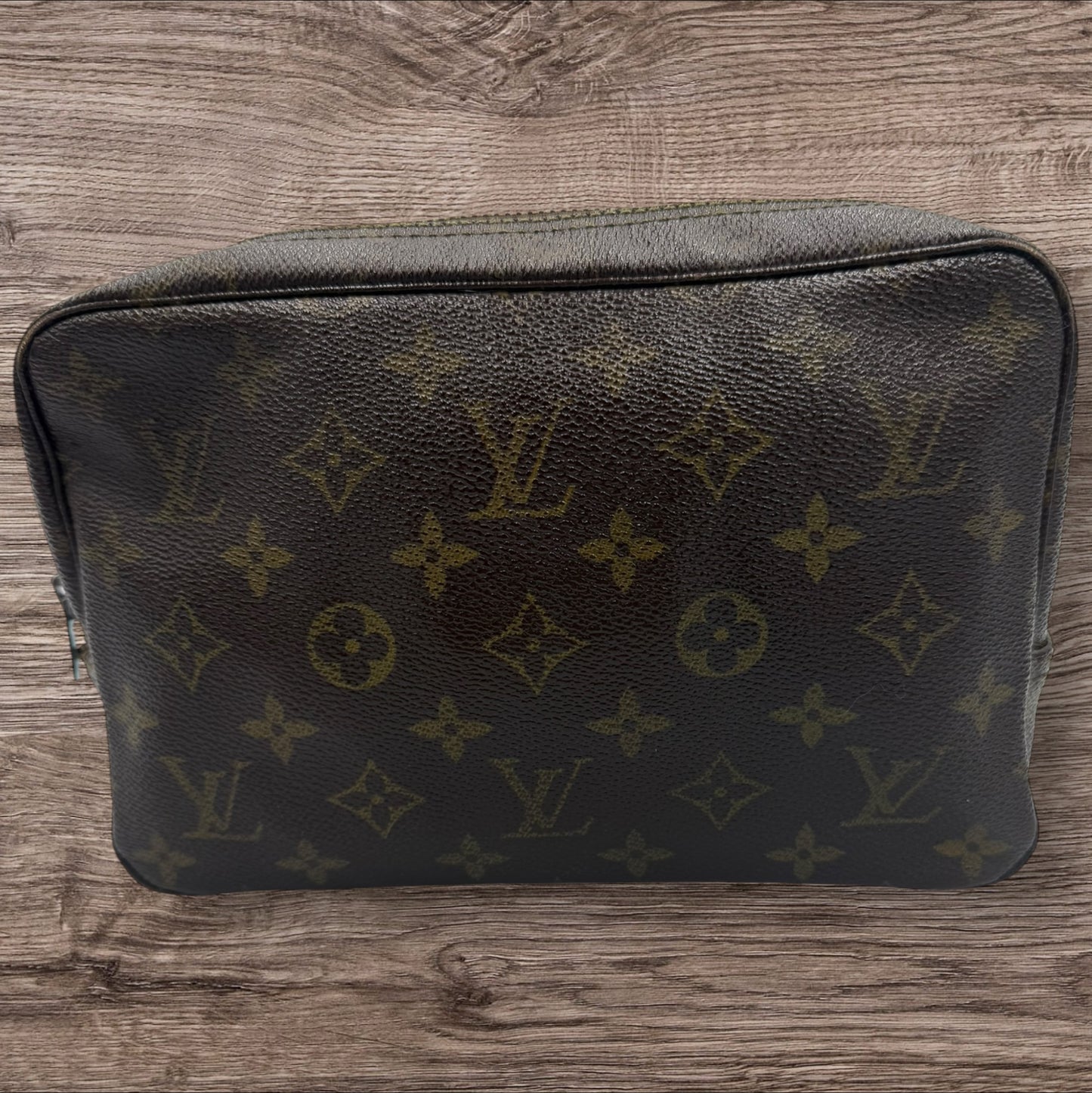 Louis Vuitton Vintage Trousse 23 Monogram toiletry/Cosmetic bag