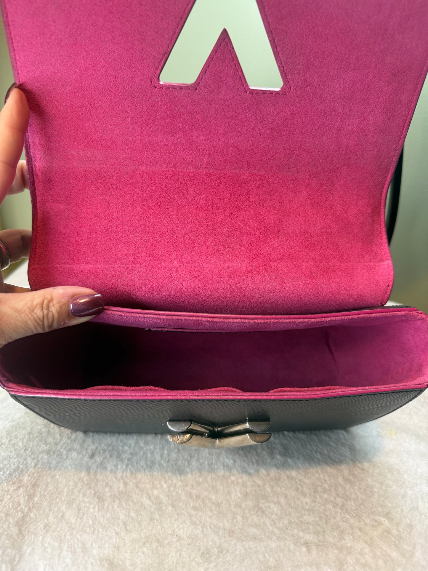 1220. Louis Vuitton Black Epi Twist MM with pink interior