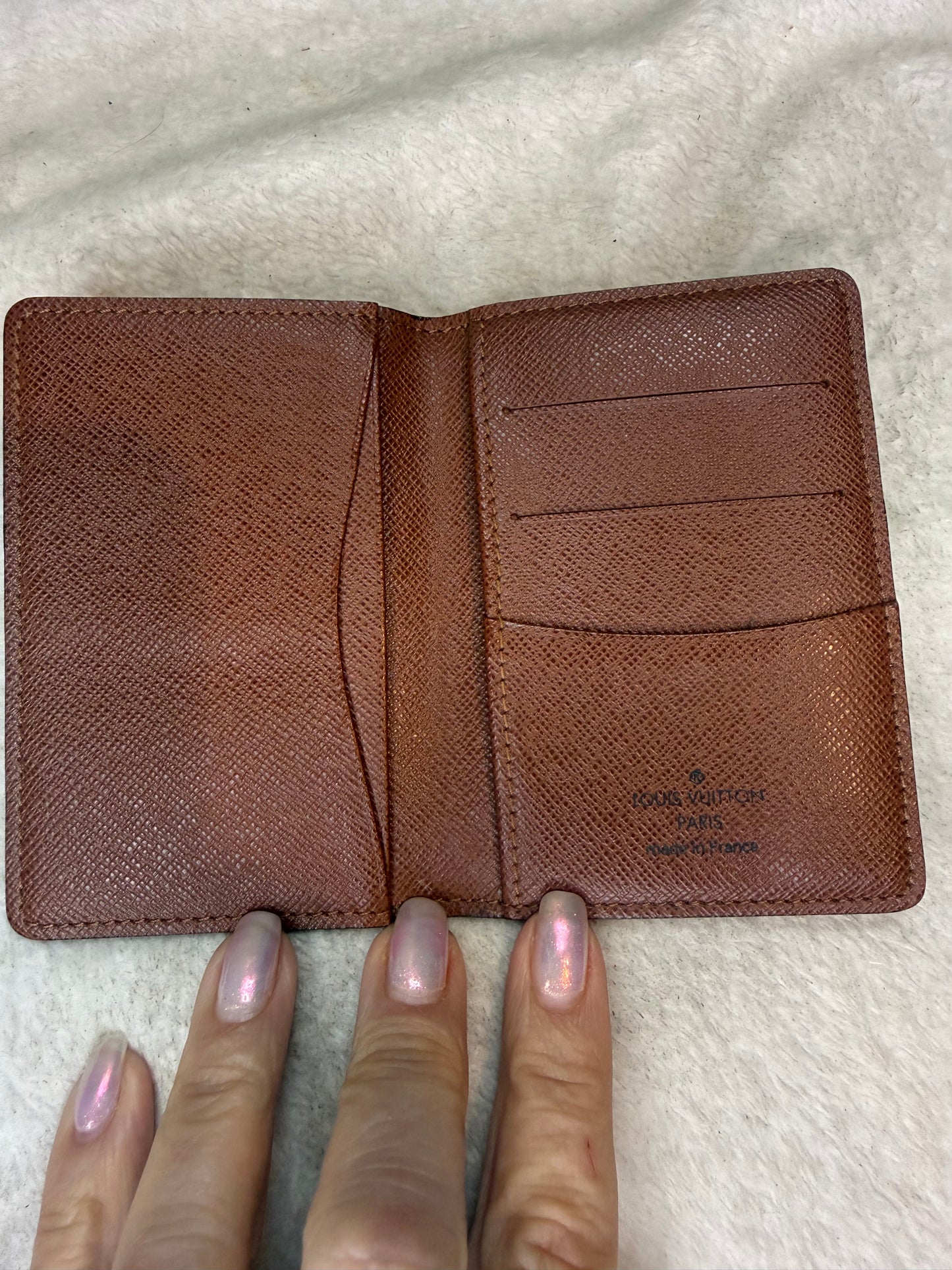 1210. Louis Vuitton Monogram Pocket Organizer