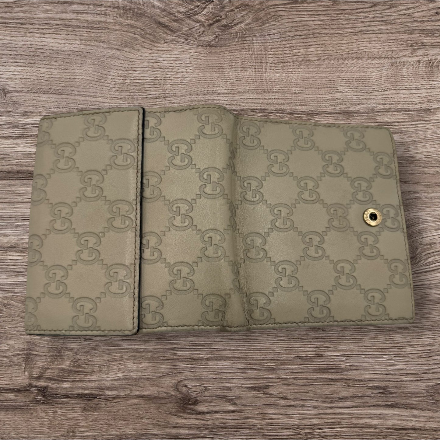 Gucci Heart Compact Wallet