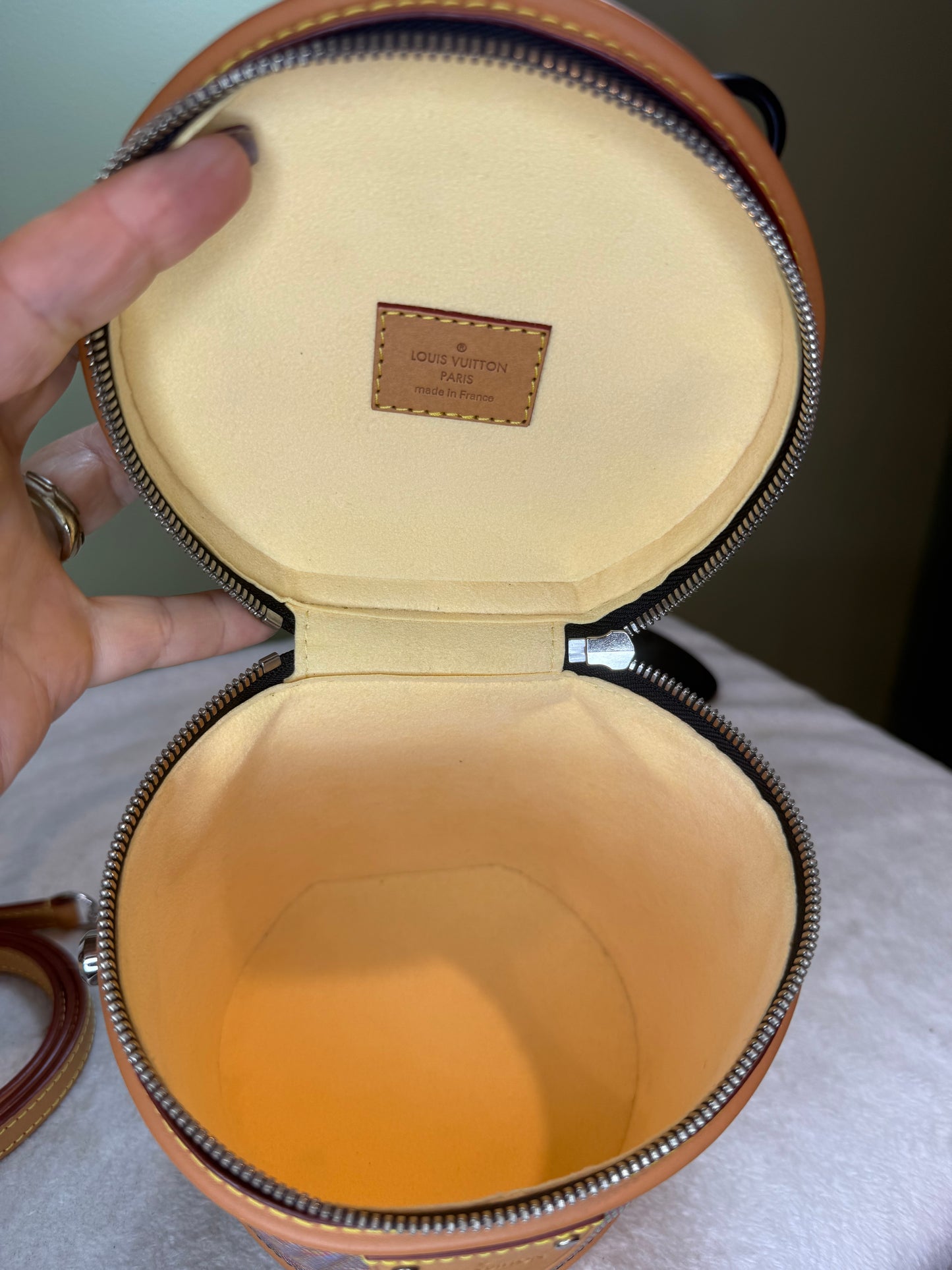 1314. Louis Vuitton Cannas 2-way Handbag in LV pop Canvas