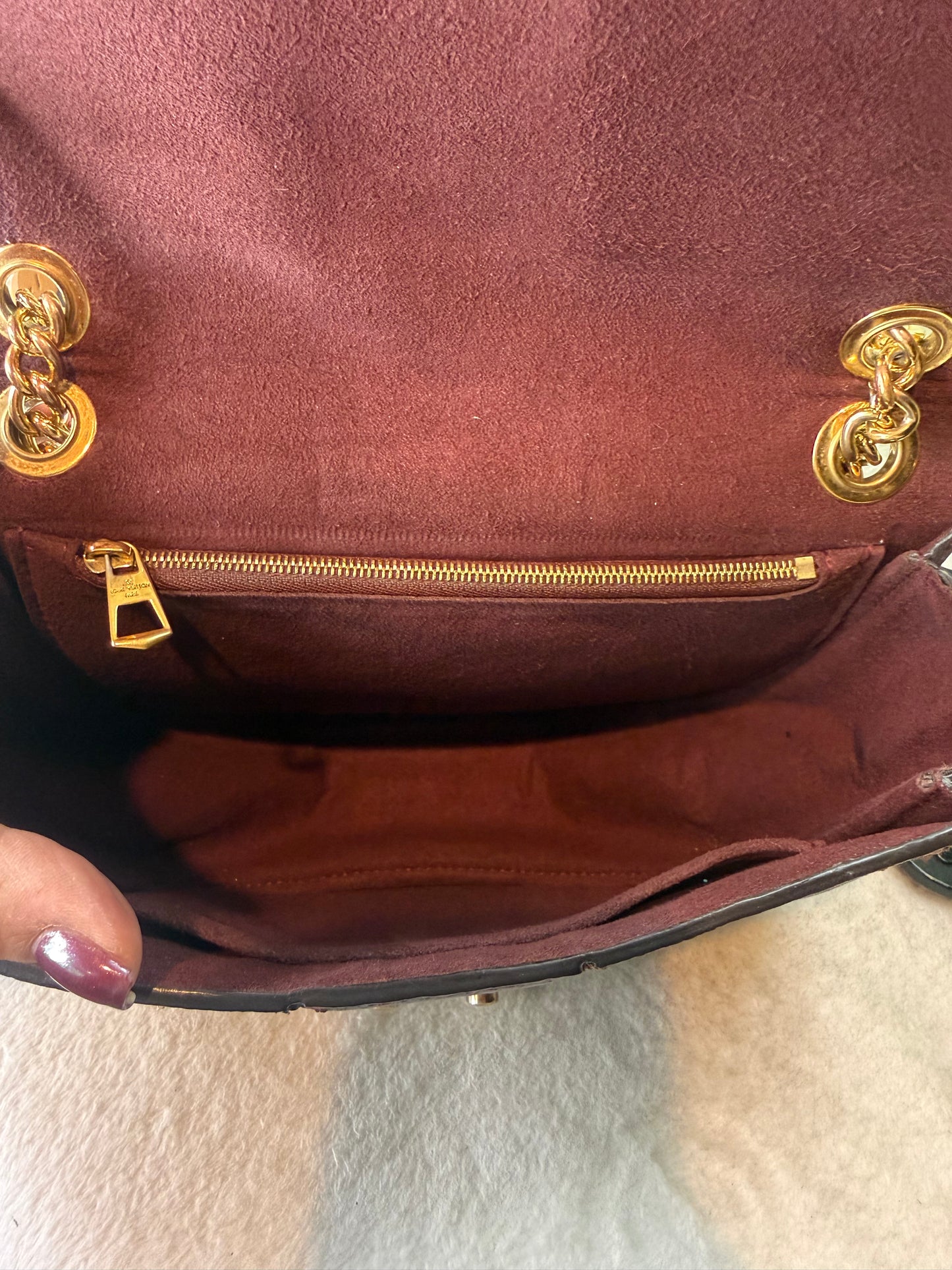 1311. Louis Vuitton Damier Ebene Wight with Bordeaux Inlay