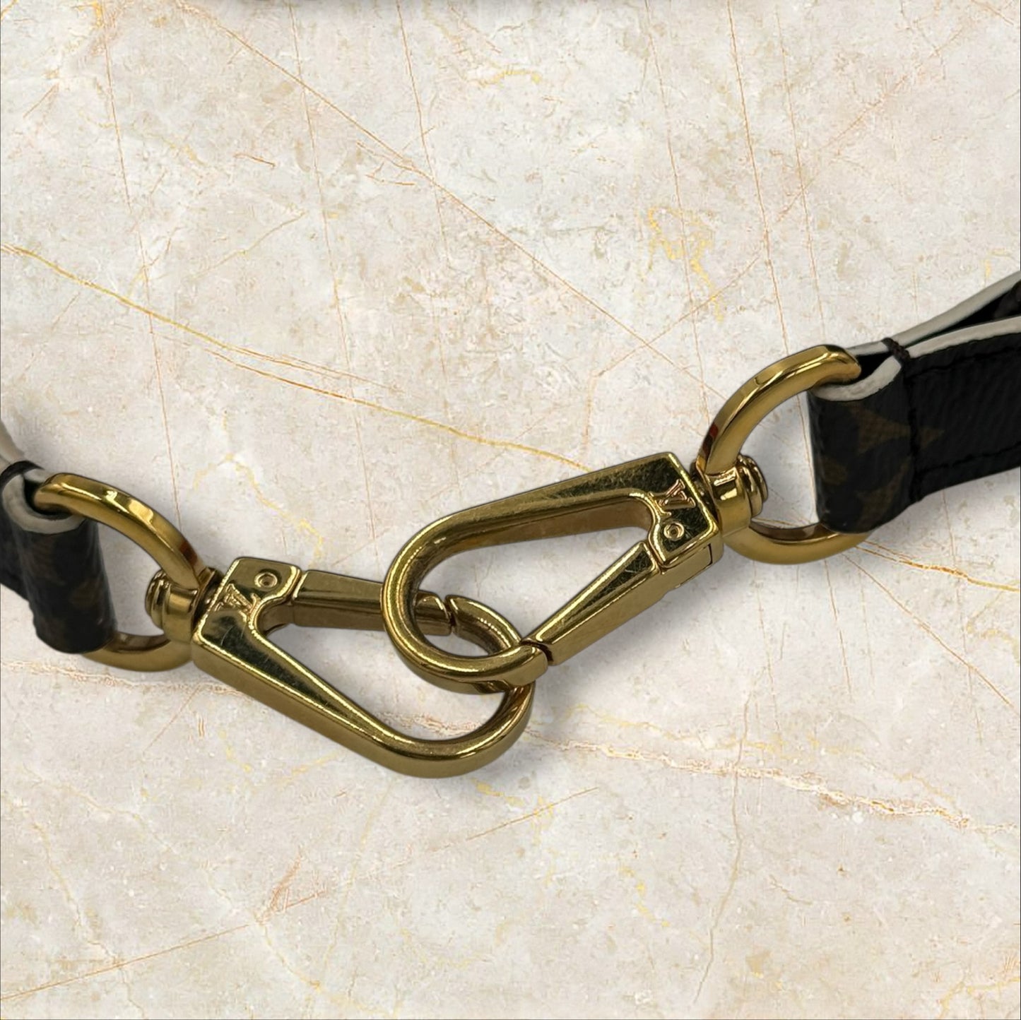 Louis Vuitton Bandoulière Monogram Purse Strap Brown Red