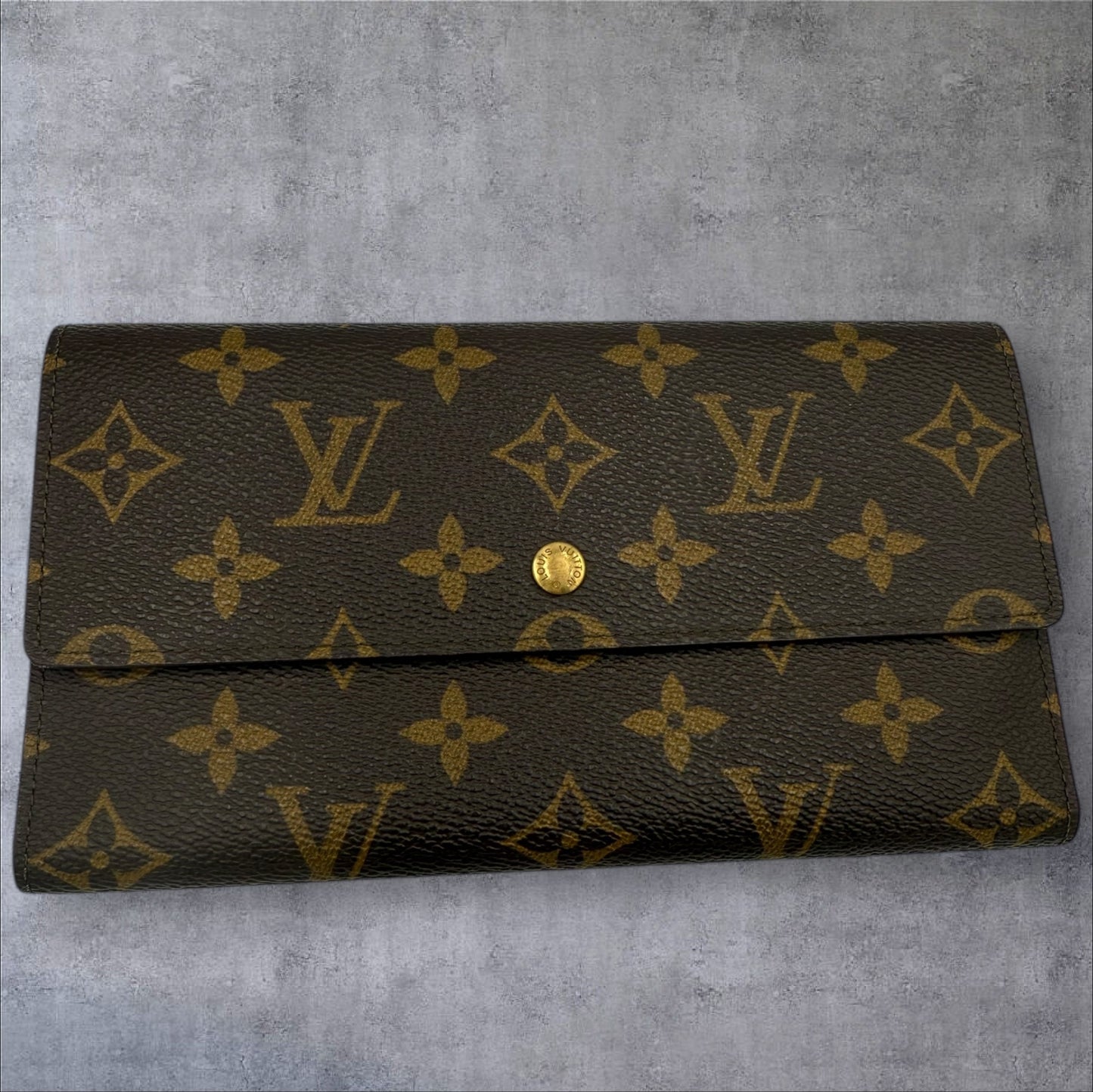 Louis Vuitton Monogram International Wallet