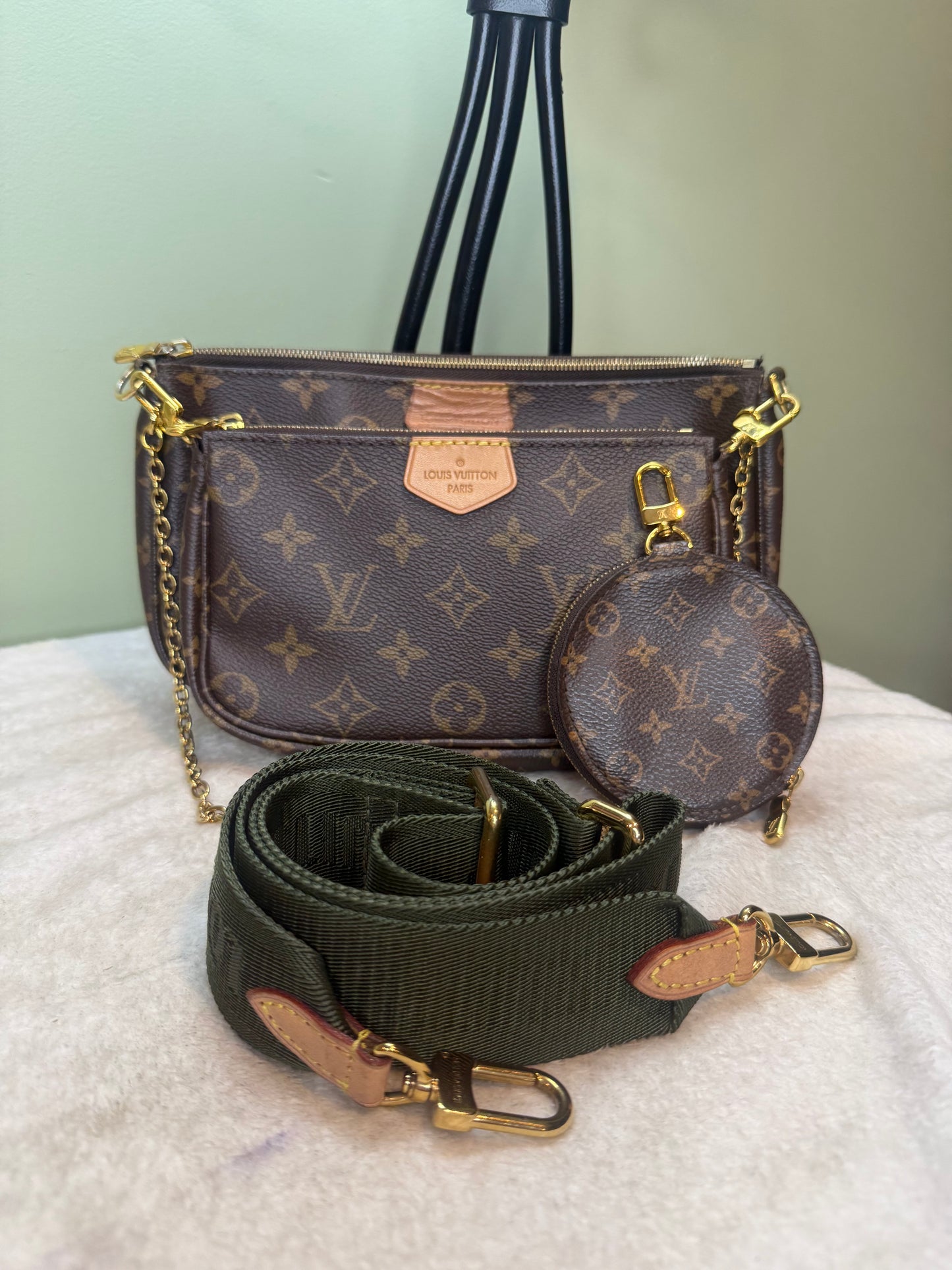 1367. Louis Vuitton Monogram Multi Pochette with Green Strap