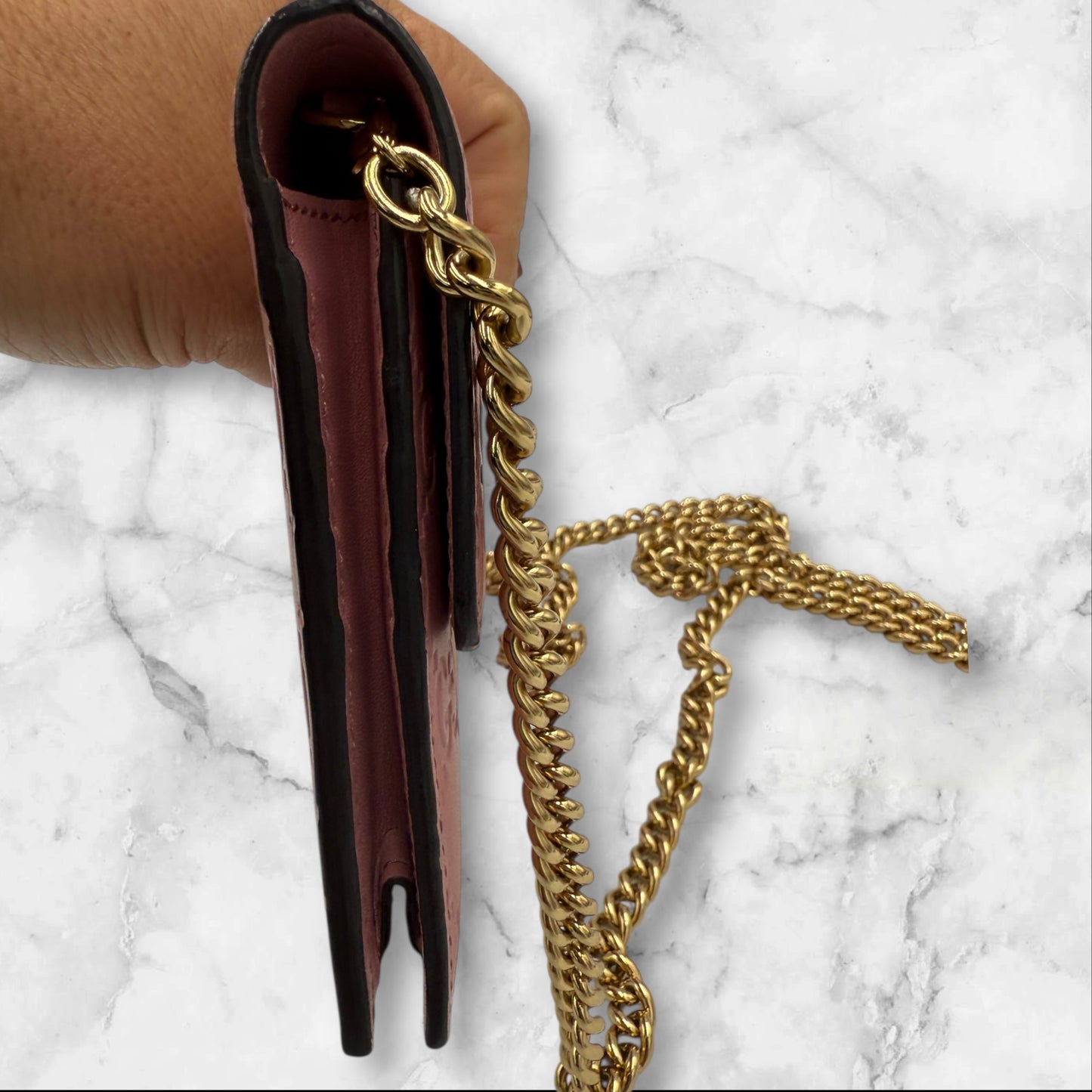 Gucci Sima GG Interlocking Wallet on a Chain - Pink