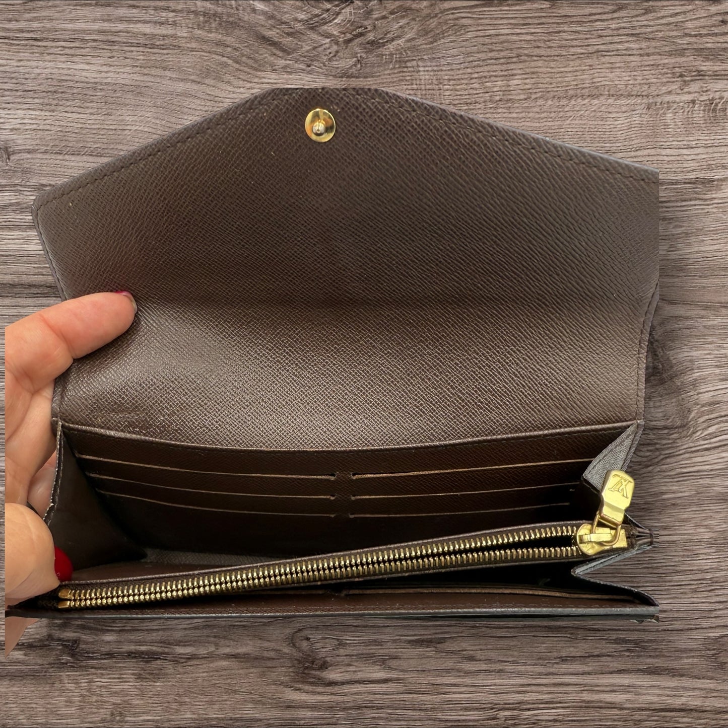 Louis Vuitton Sarah Wallet in Damier Ebene