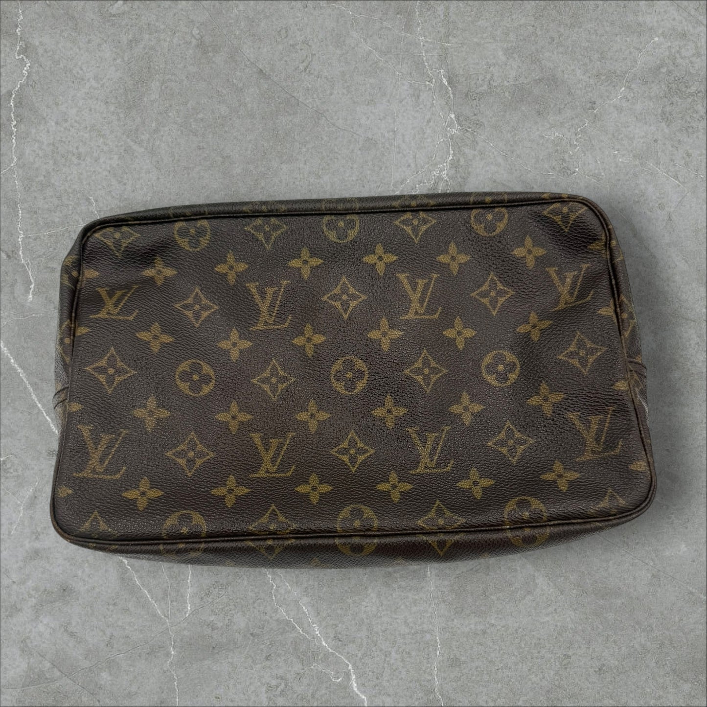Louis Vuitton Trousse Toilette 28 Clutch Cosmetic Bag