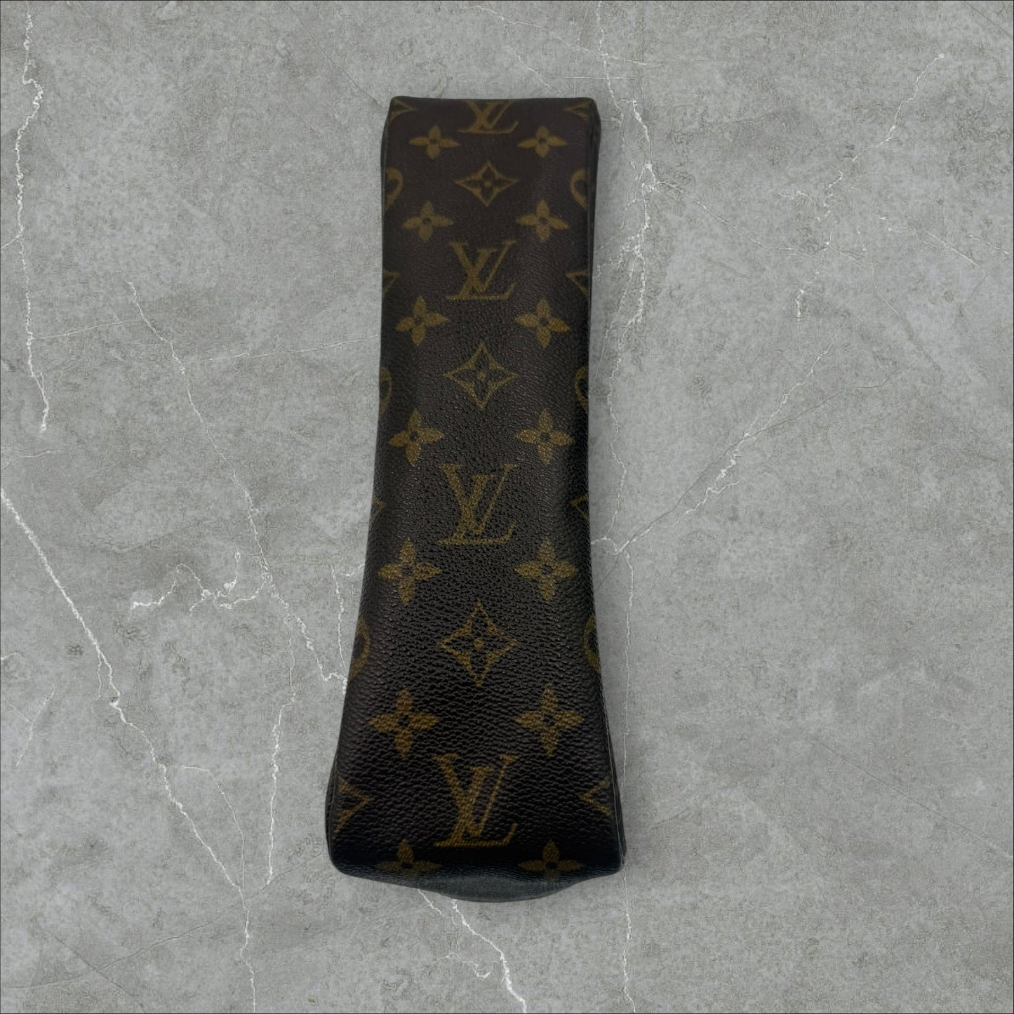 Louis Vuitton Trousse Toilette 28 Clutch Cosmetic Bag
