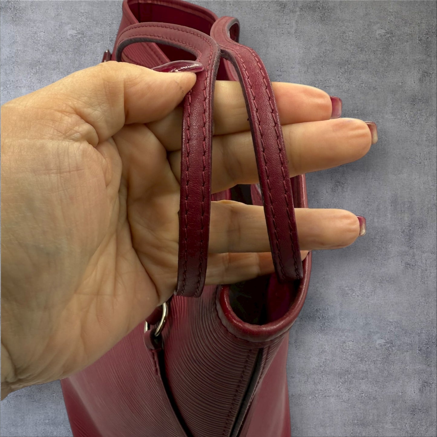 Louis Vuitton Epi Neverfull MM Fuchsia Pink