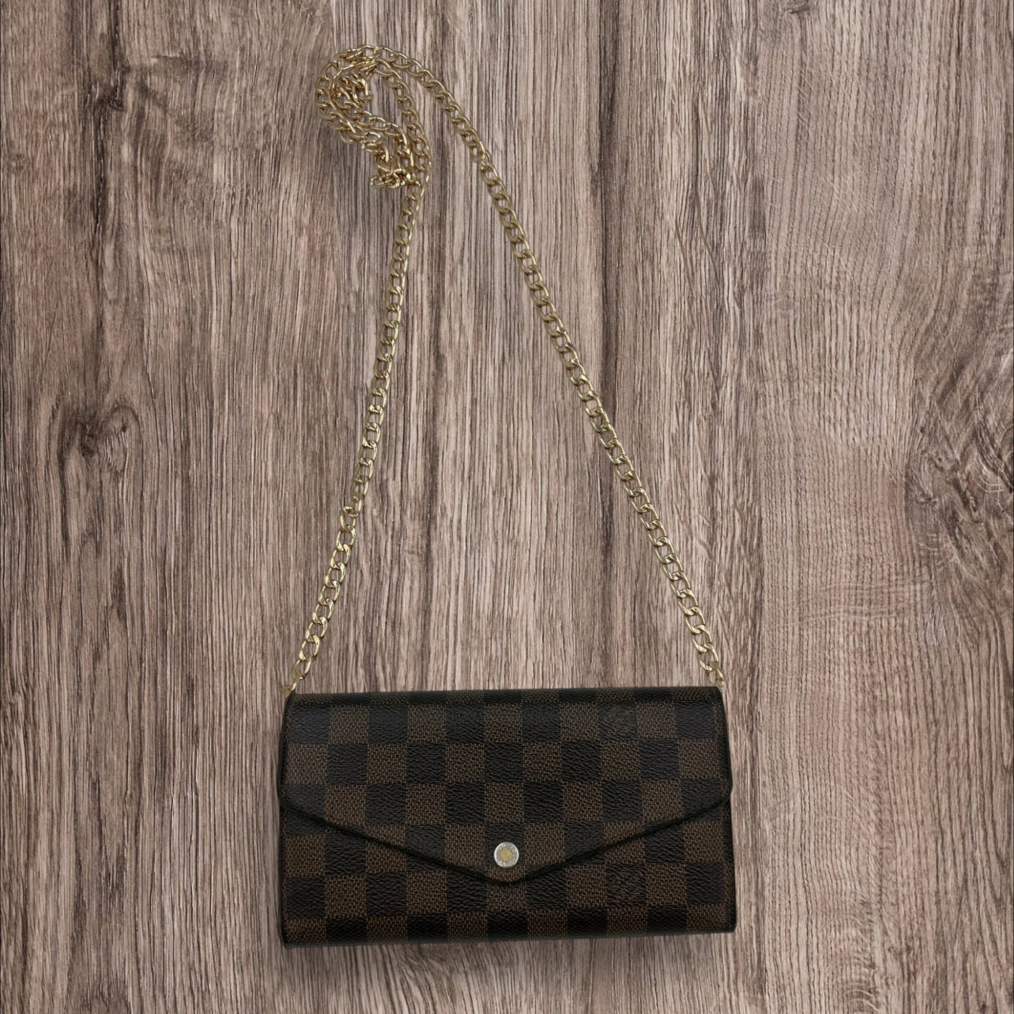 Louis Vuitton Sarah Wallet in Damier Ebene