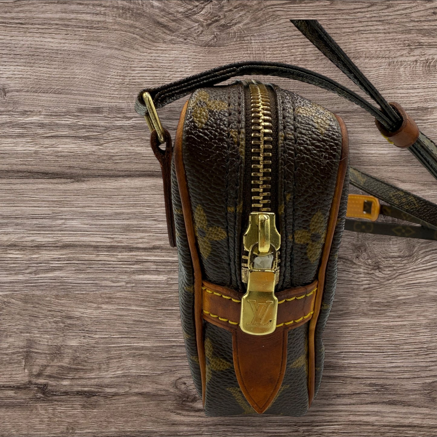Louis Vuitton Monogram Crossbody with adjustable Strap
