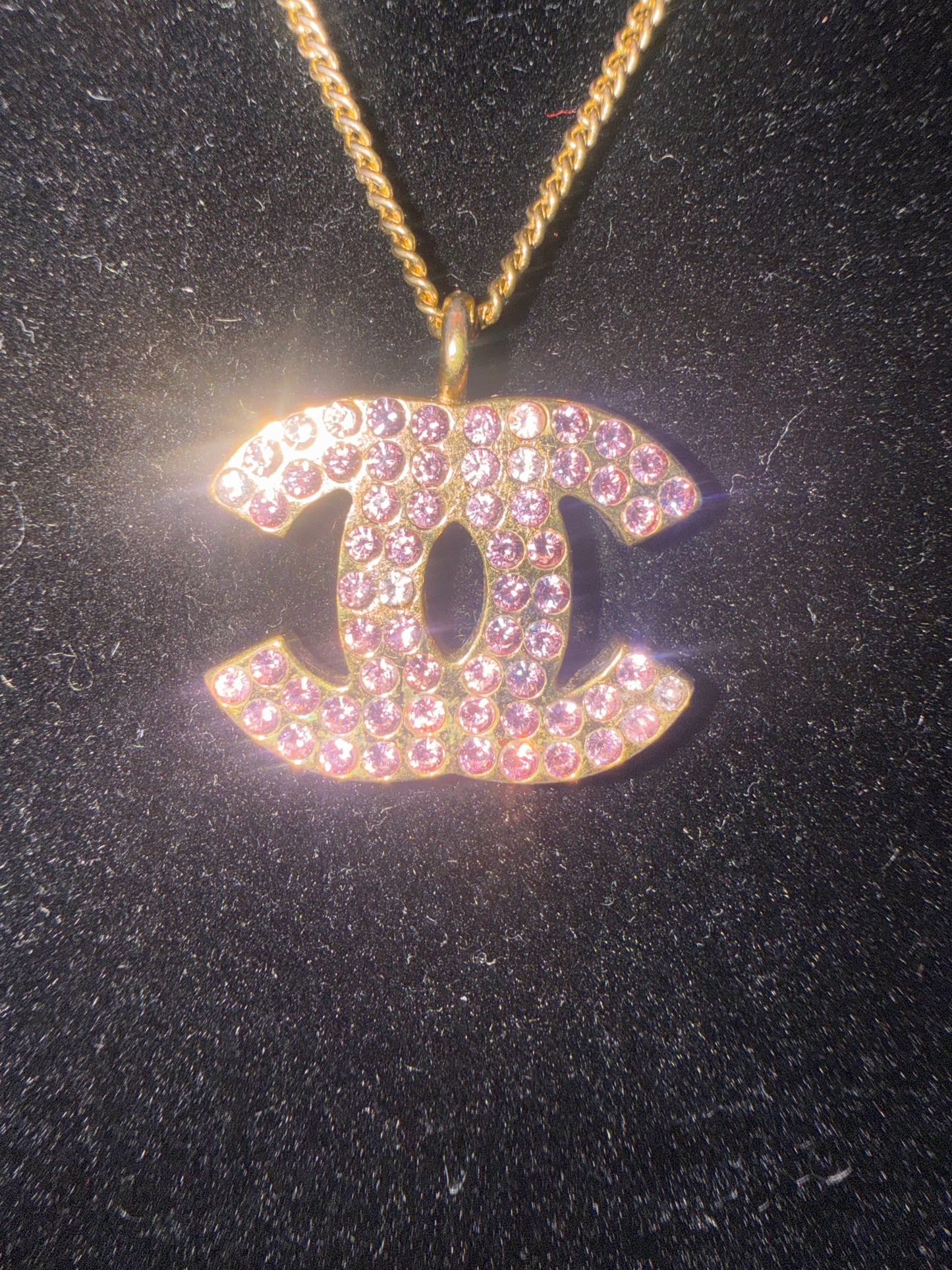 1634. Chanel Pink CC Pendant Necklace