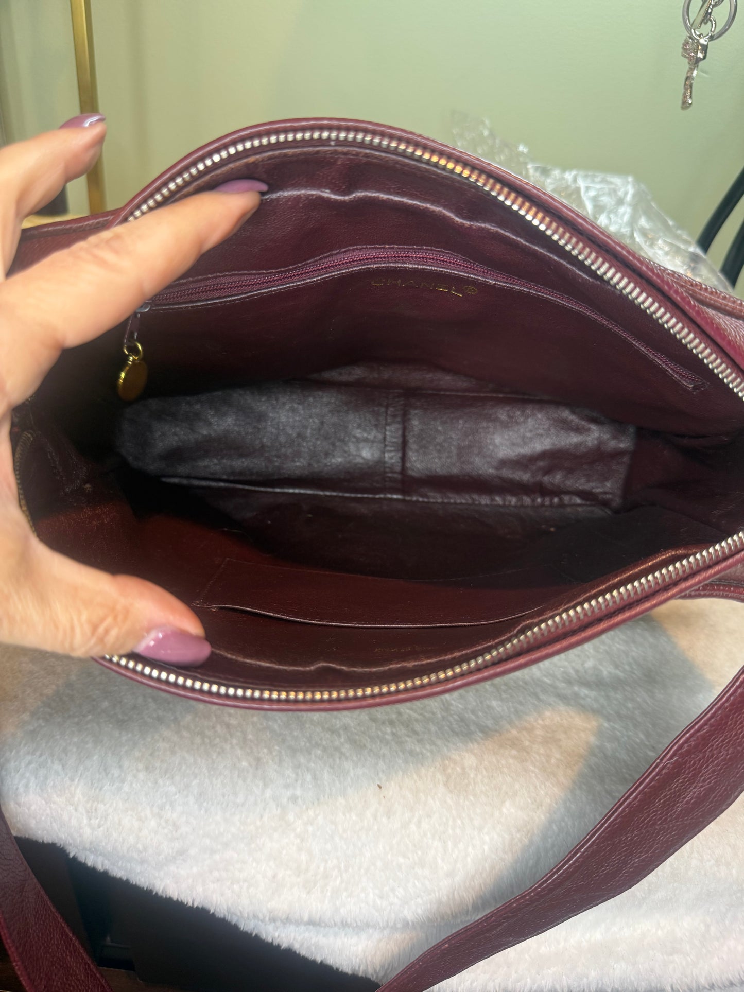 1081. Chanel Vintage Burgundy Caviar Chevron Camera Bag