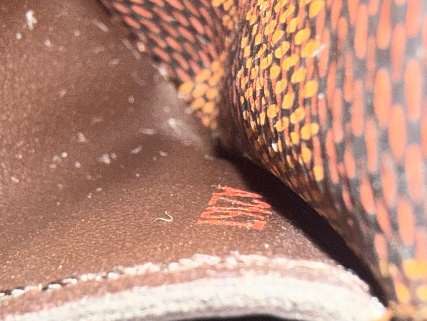 Louis Vuitton Sarah Wallet in Damier Ebene