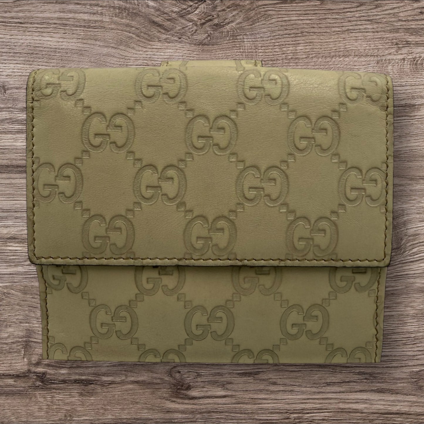Gucci Heart Compact Wallet