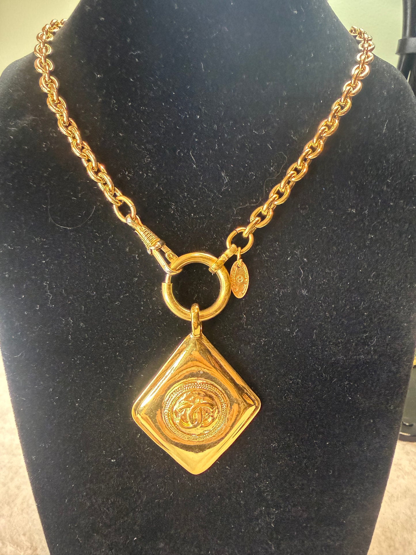 1304. Chanel Vintage Gold Plated Necklace with diamond CC pendant