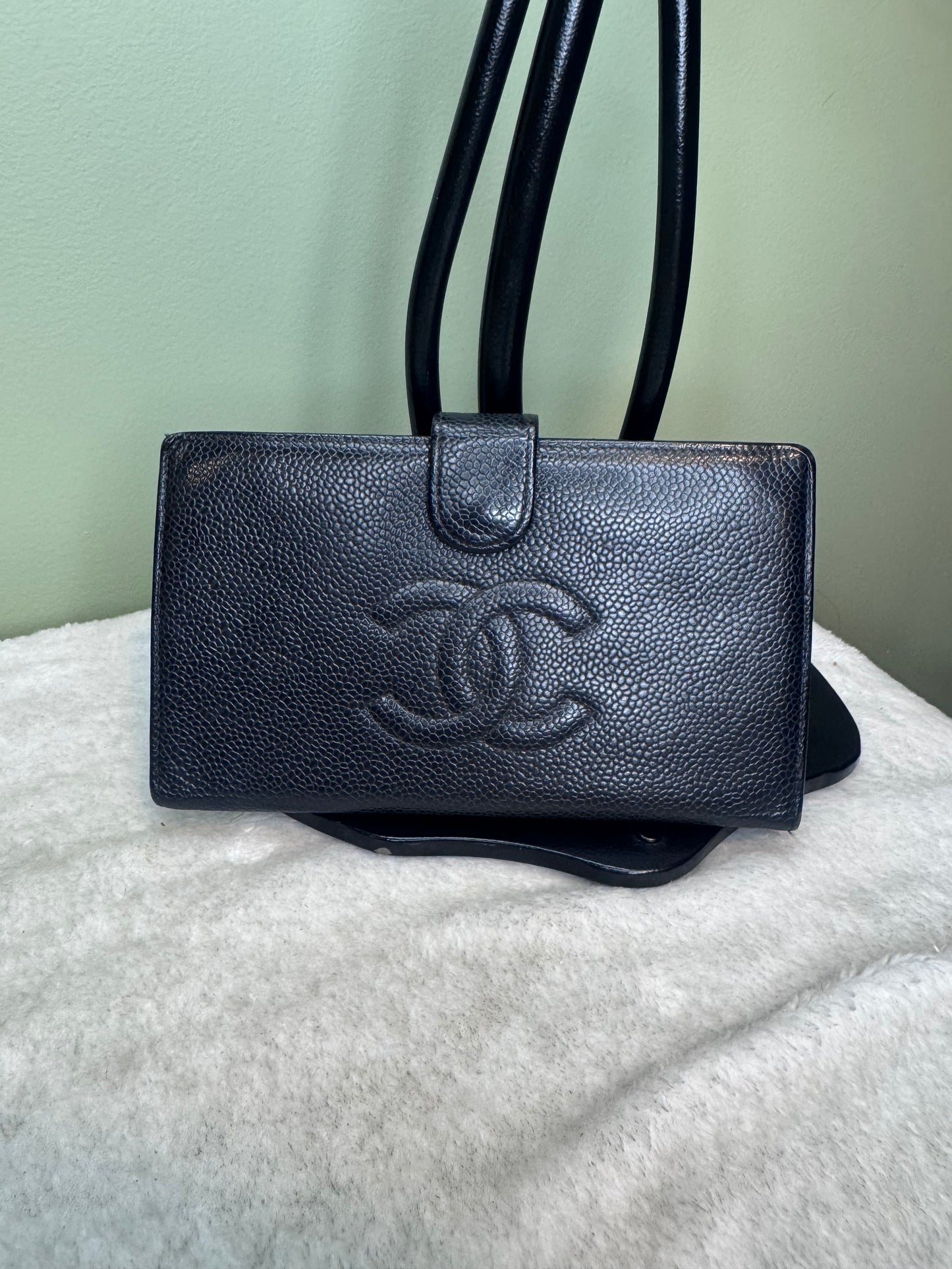 1380. Chanel Black Flap Kisslock Wallet