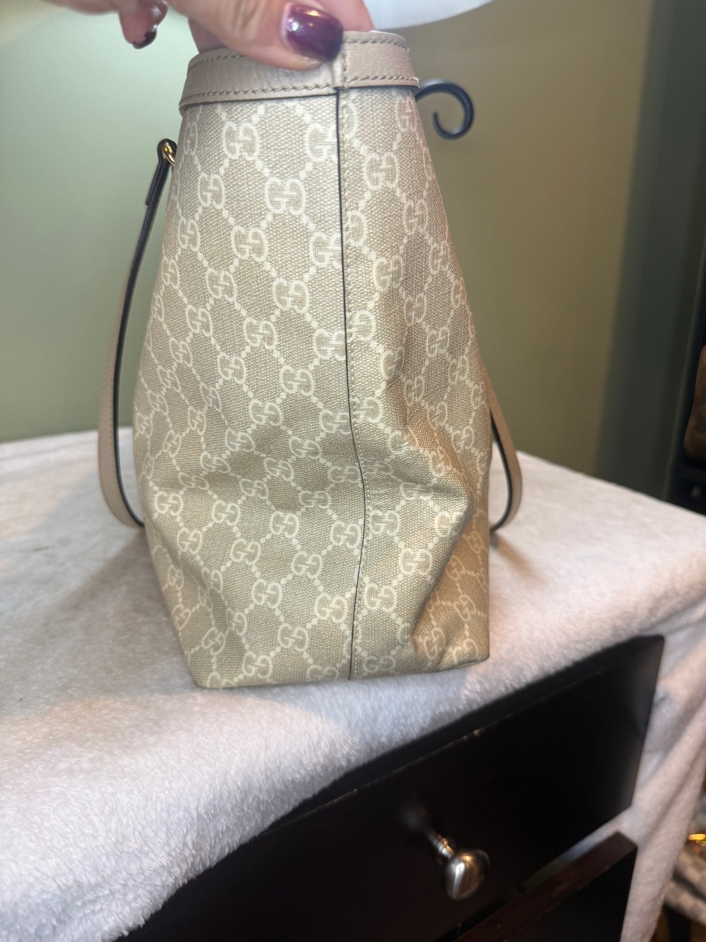 1297. Gucci Ophidia Large Beige and White GG Canvas Tote
