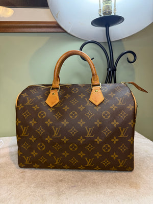 1552. Louis Vuitton Monogram Speedy 30