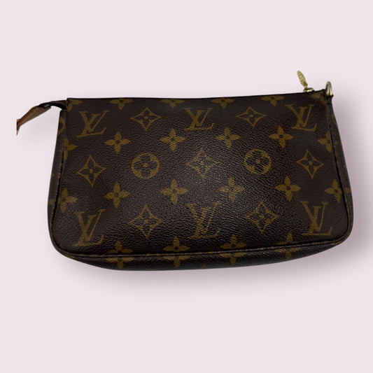 Louis Vuitton Monogram Pochette Accessories w/o original strap