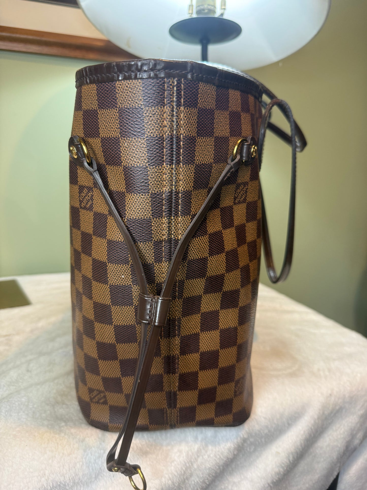 1428. Louis Vuitton Damier Ebene Neverfull MM with Pouch