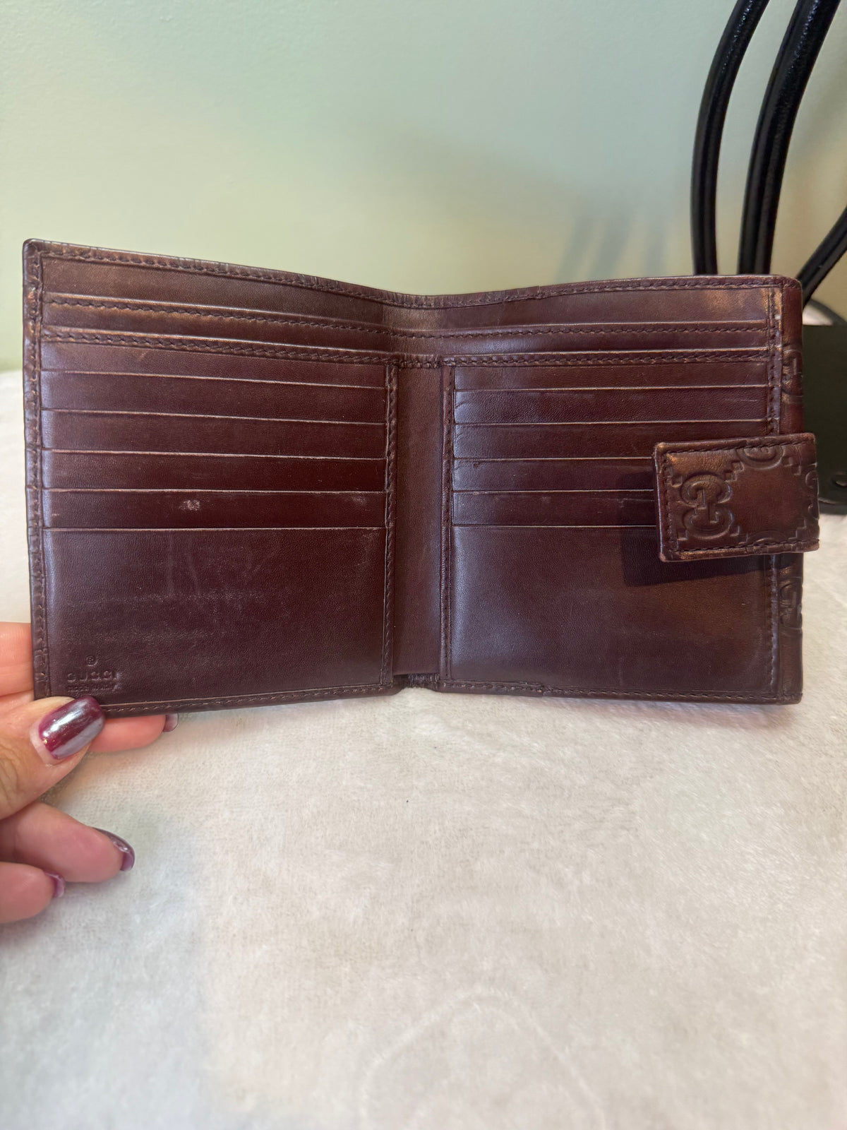 1904. Gucci Brown Leather Guccissima Compact Wallet