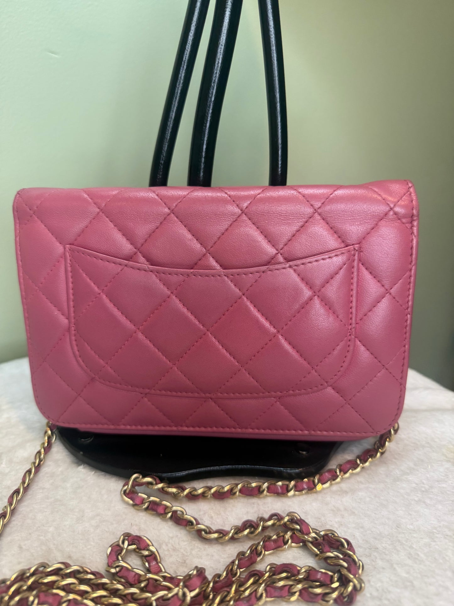 1281. Chanel Pink Lambskin Classic Wallet on Chain