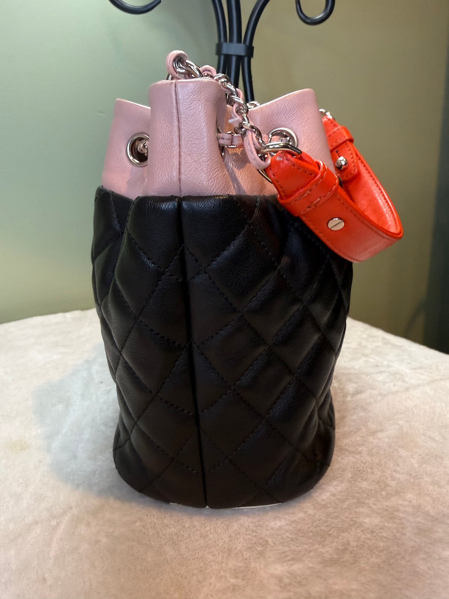 1874. Chanel Paris-Cuba Black Quilted Lambskin Bucket Bag  ( Series 25 -2018)
