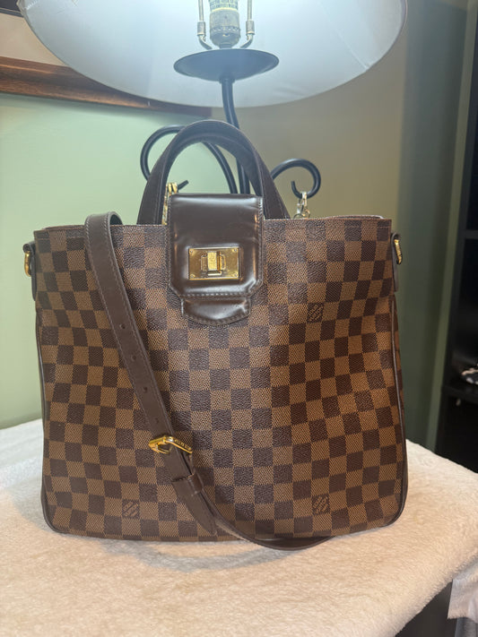 509. Louis Vuitton Damier Ebene Cabas Rosebery  with twist lock