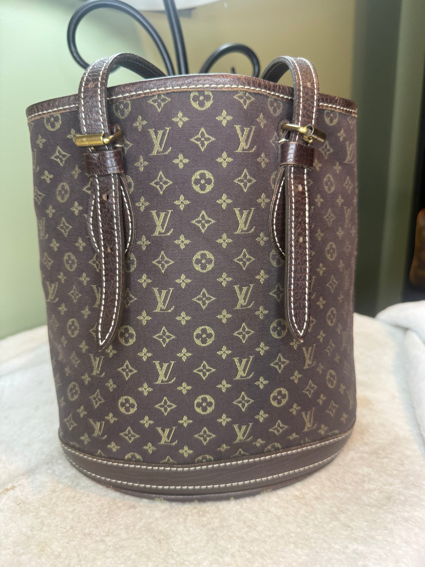 1527. Louis vuitton Dark Brown Mini Lin Bucket Bag PM