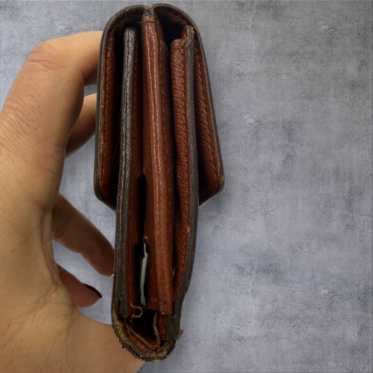 451. Louis Vuitton Monogram Elise Wallet