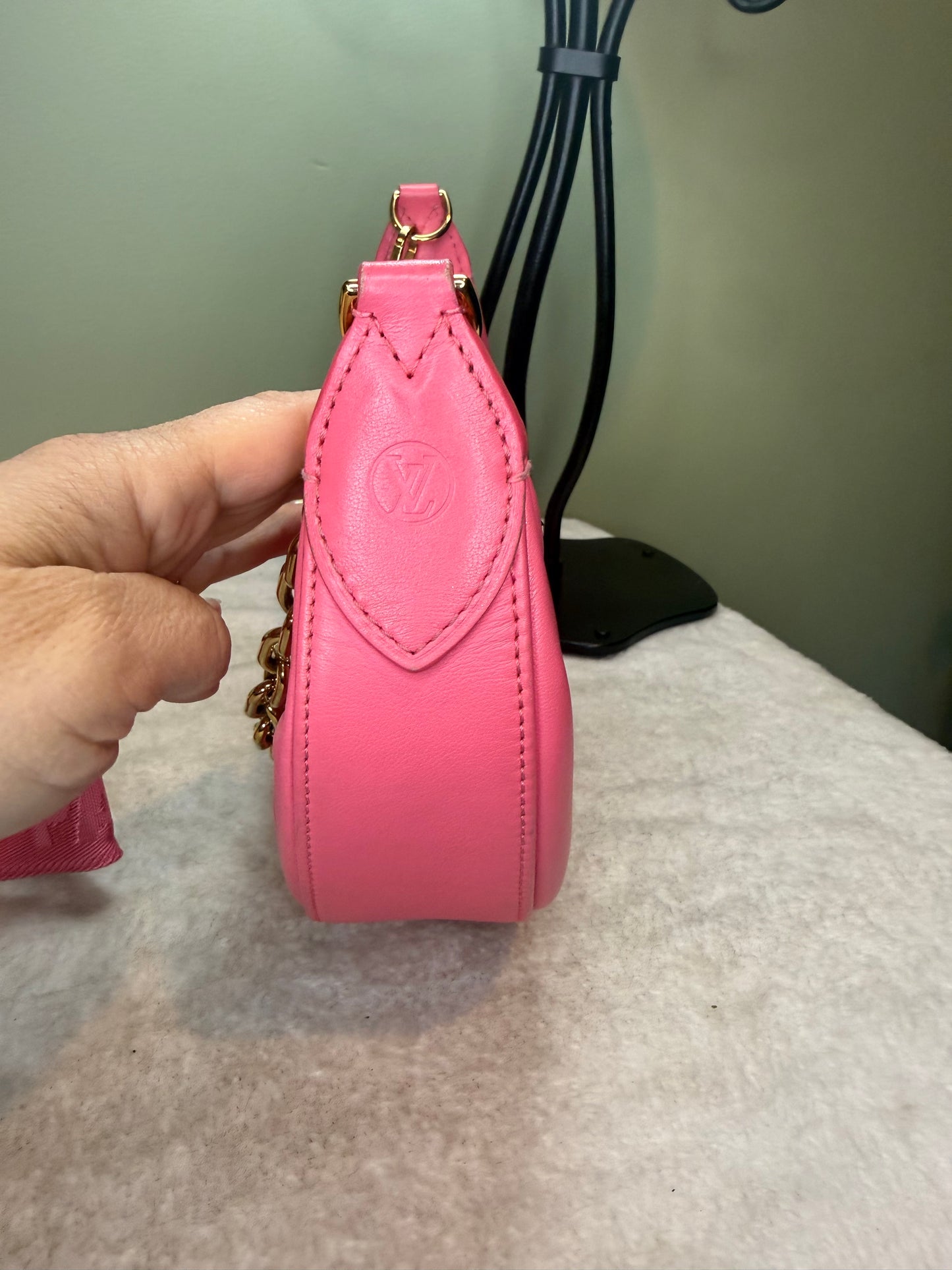 1265. Louis Vuitton Bubblegum Over The Moon in Dragon Fruit Pink
