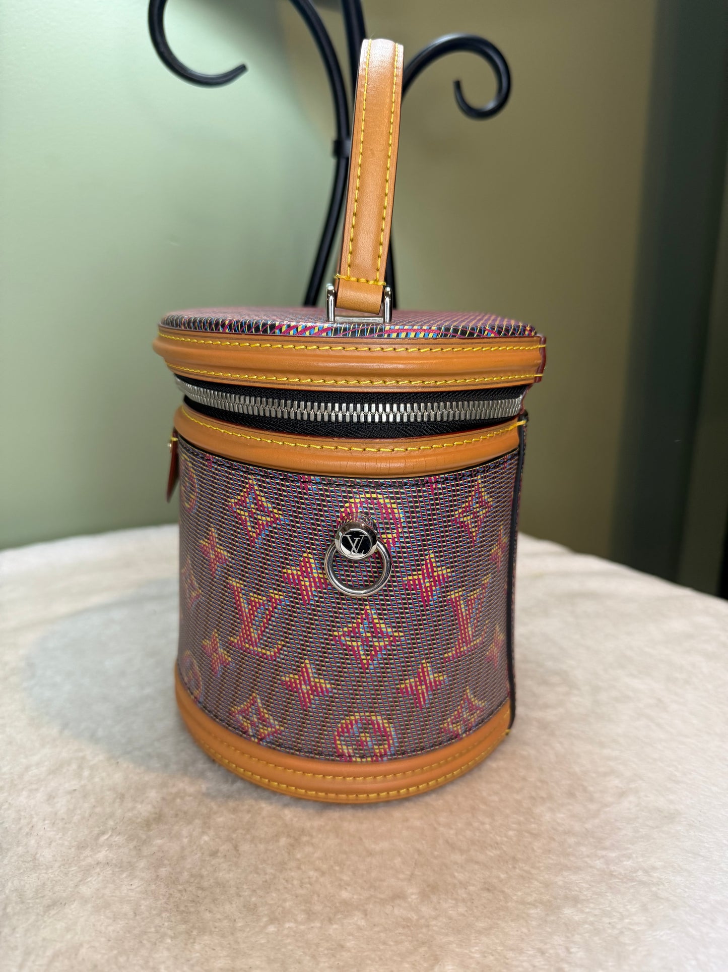 1314. Louis Vuitton Cannas 2-way Handbag in LV pop Canvas