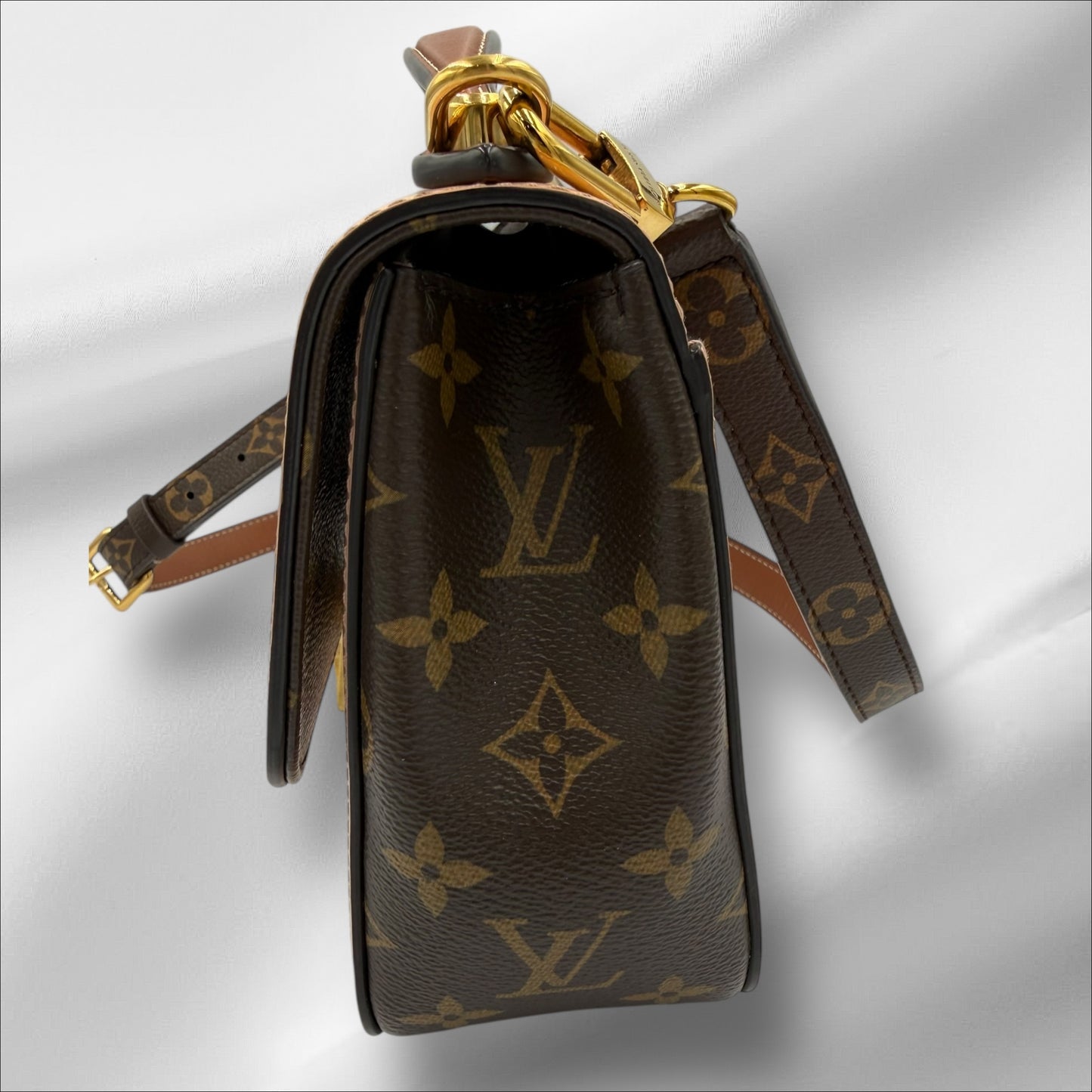 350. Louis Vuitton Monogram Cherrywood BB Rose Balerine