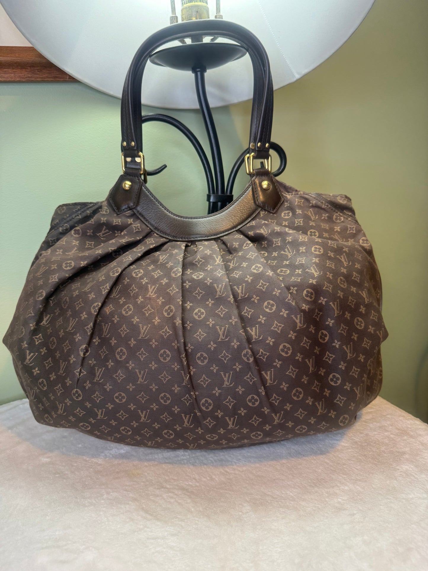 1776. Louis Vuitton Monogram Idylle Fantaisie Bag