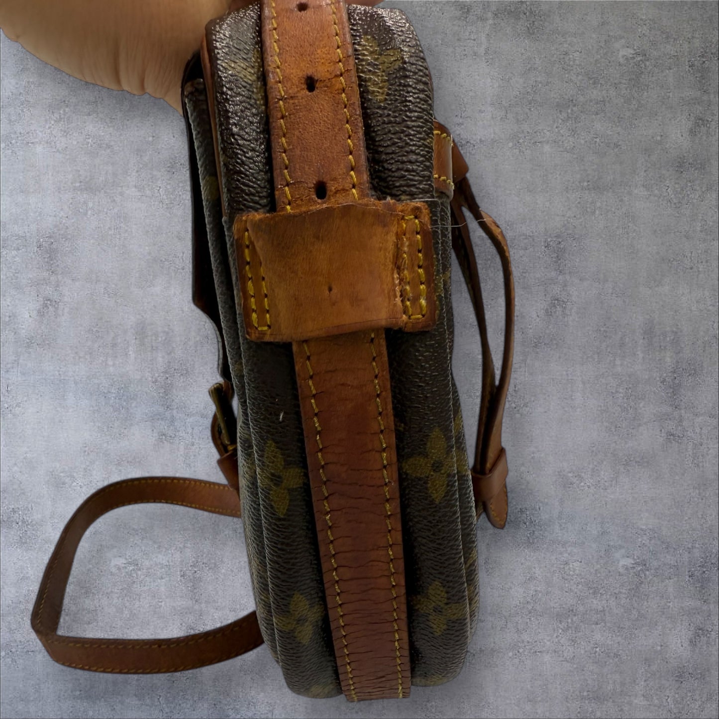 320. Louis Vuitton Jeune Fille MM Crossbody Bag