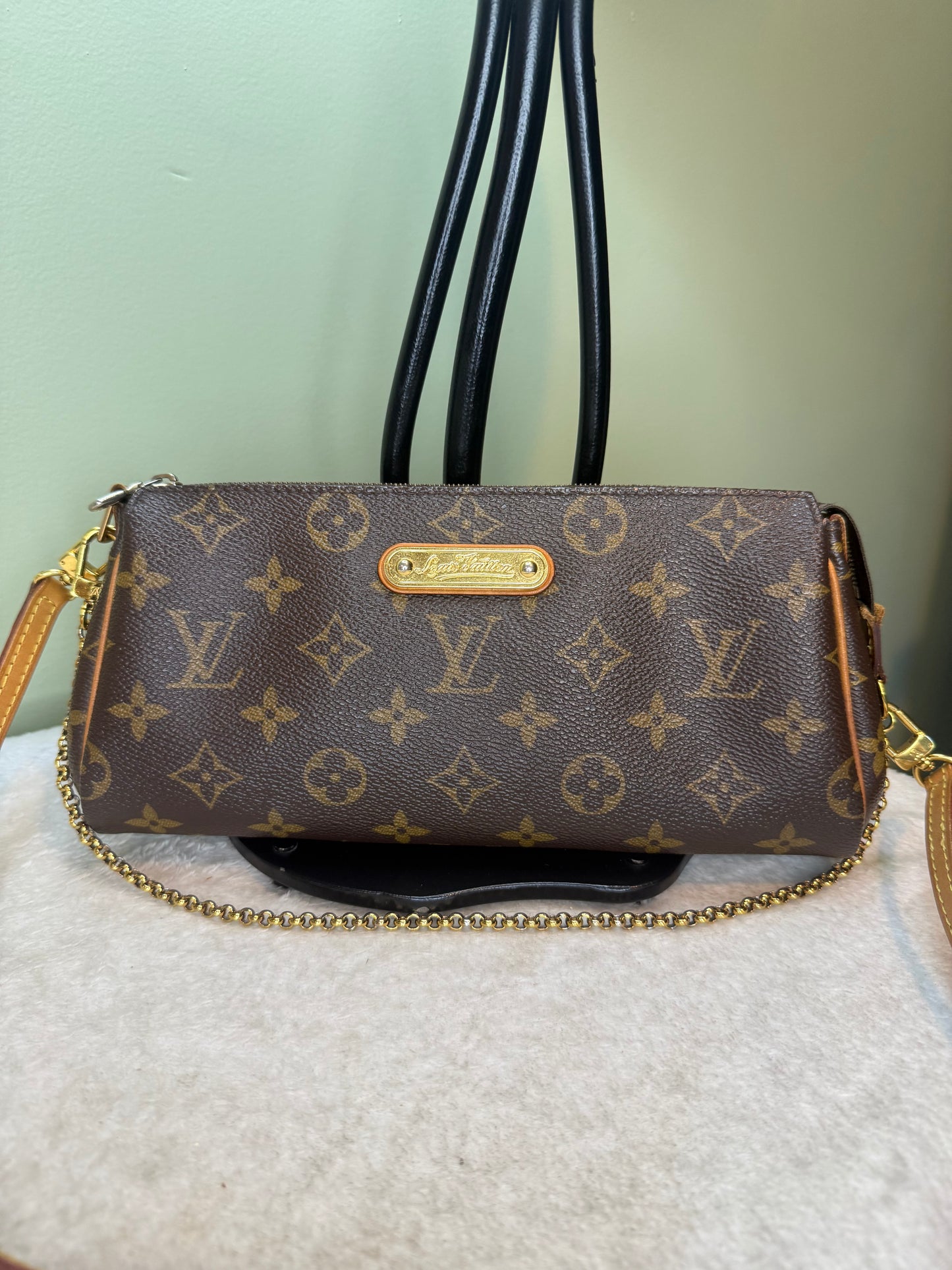 1280. Louis Vuitton Monogram Eva