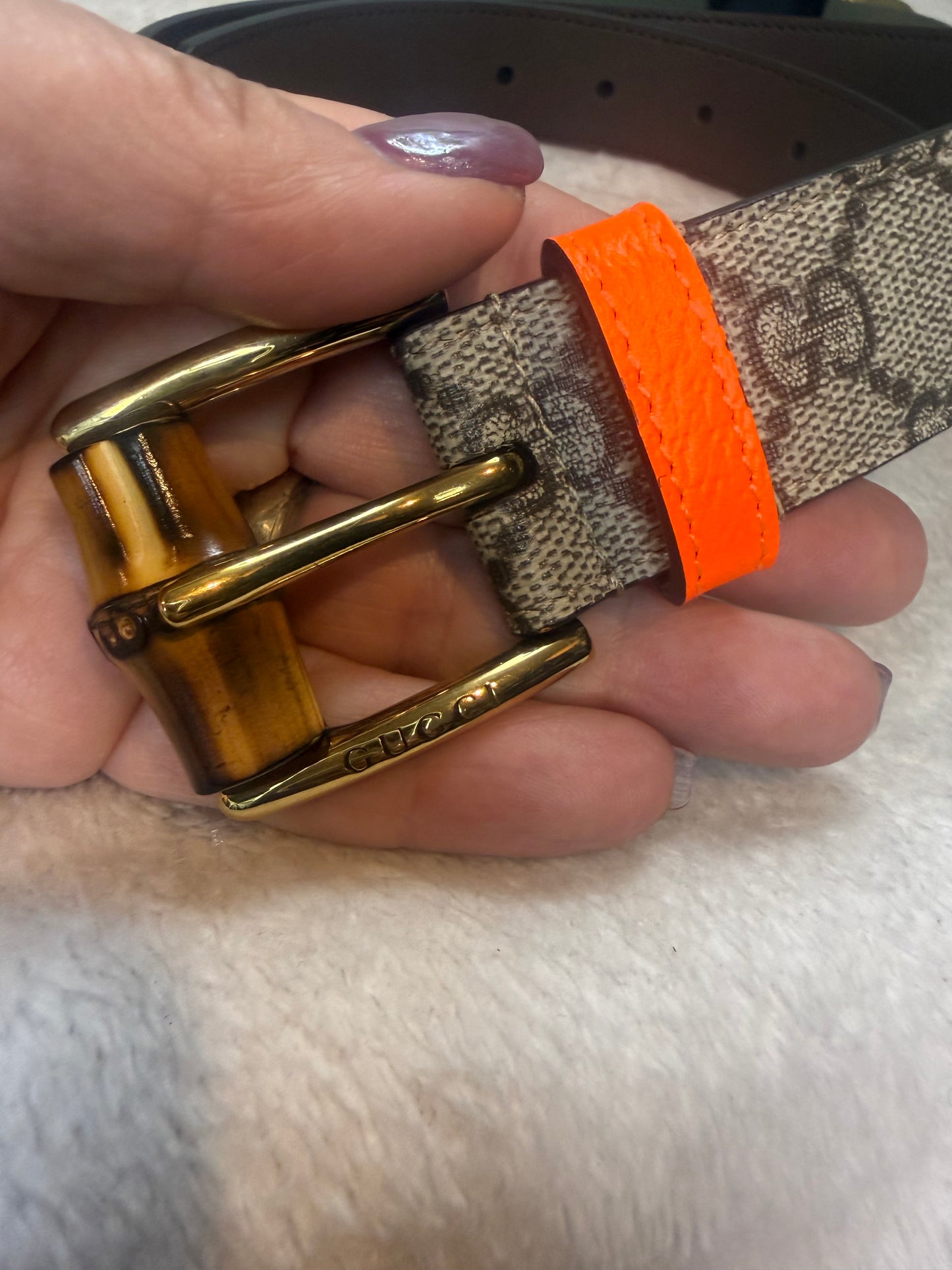 1073. Gucci Leather/canvas GG Supreme Bamboo belt