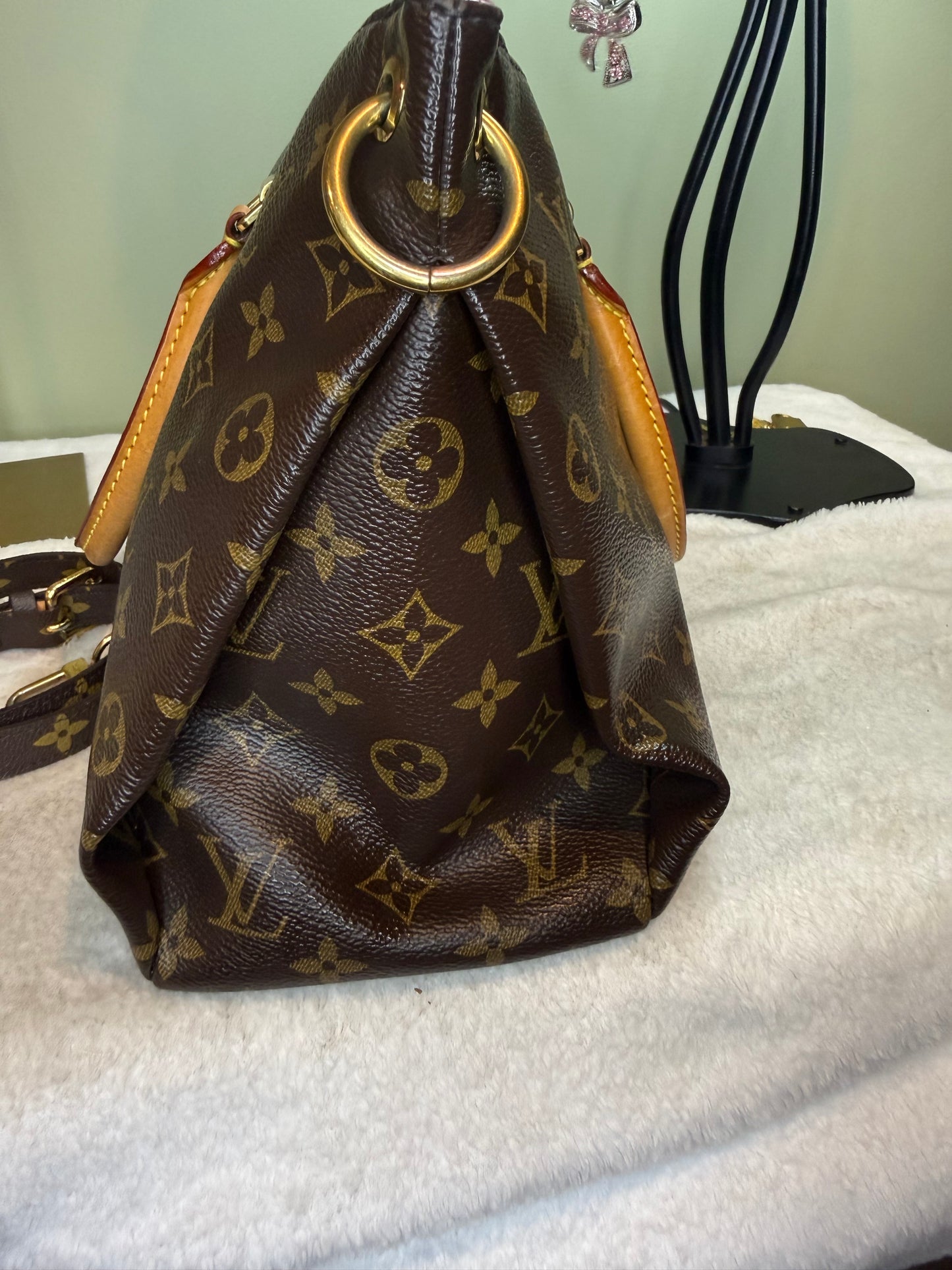 1267. Louis Vuitton Monogram Pallas MM with Fuchsia